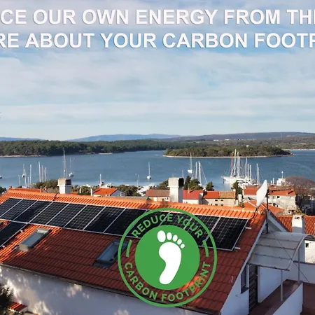 Monika 1&4 아파트 *