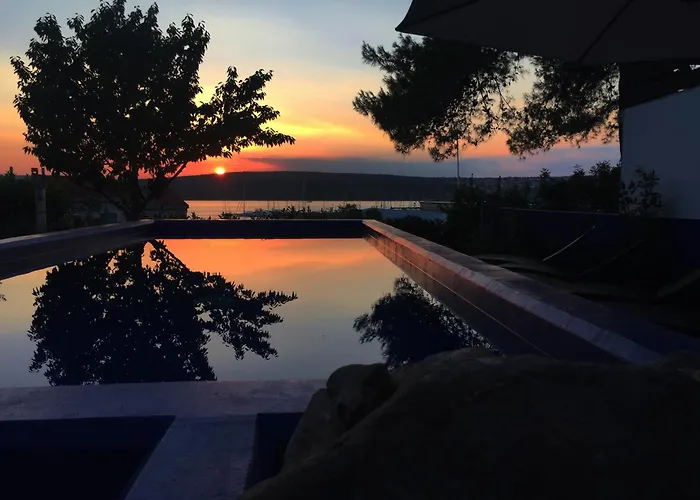 Monika 1&4 Apartament *